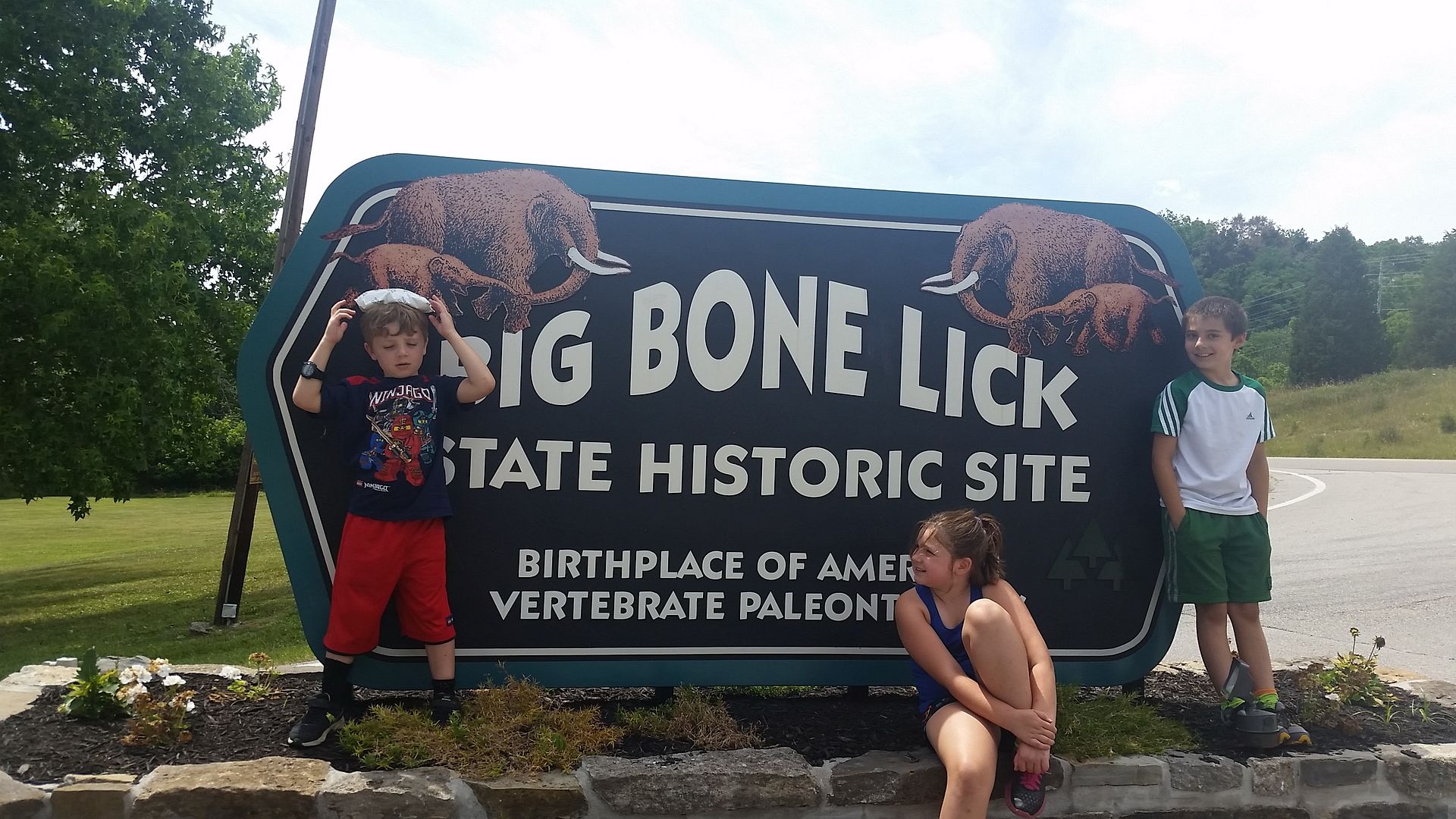 Big bone lick state park kentucky lodging Handjob while fingering tube
